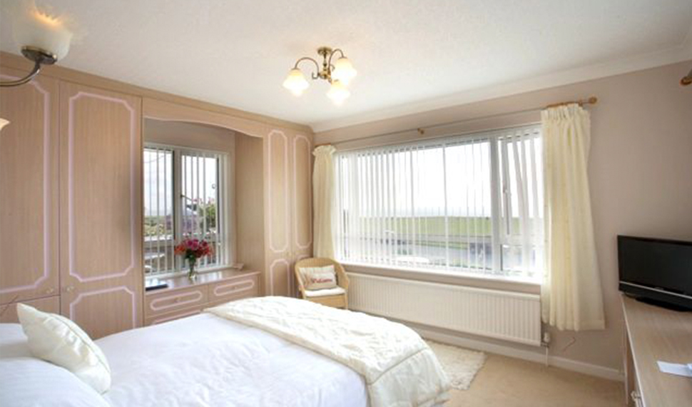 The Watersedge Guest House